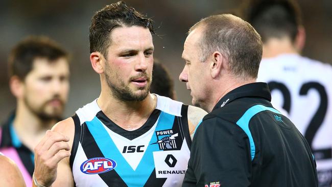 Ken Hinkley and Travis Boak. (Photo by Scott Barbour/Getty Images)