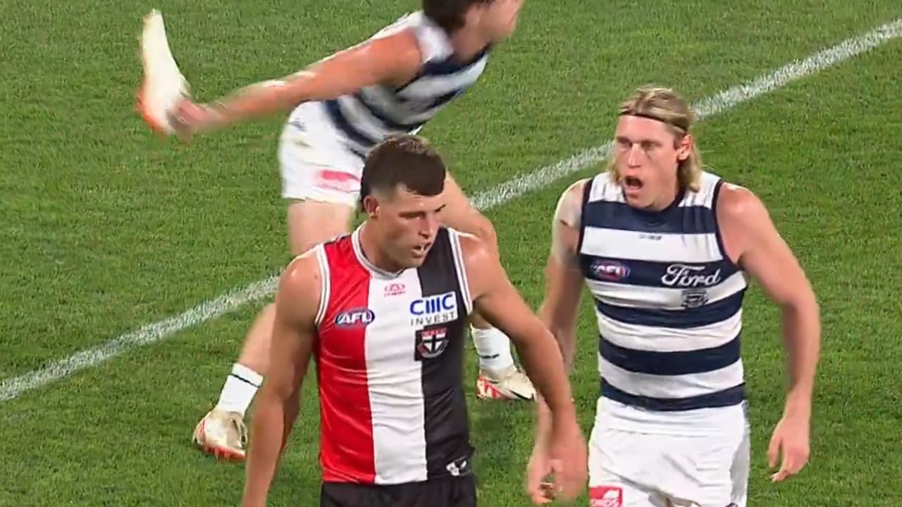 Gryan Miers, we see you. Photo: Fox Footy.