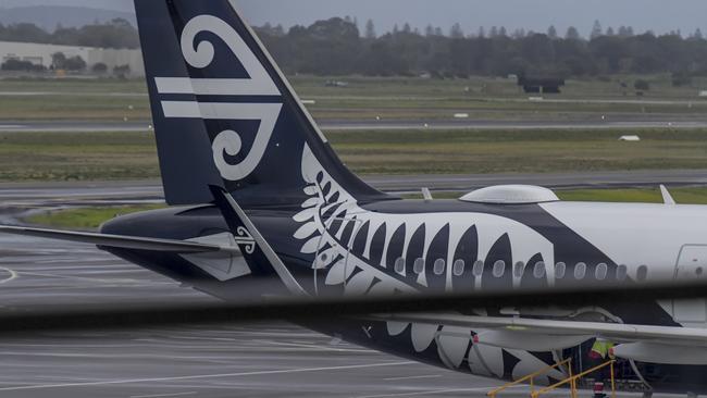 New Zealand’s travel bubble with Australia has been put on hold. Picture: Roy VanDerVegt / NCA NewsWire