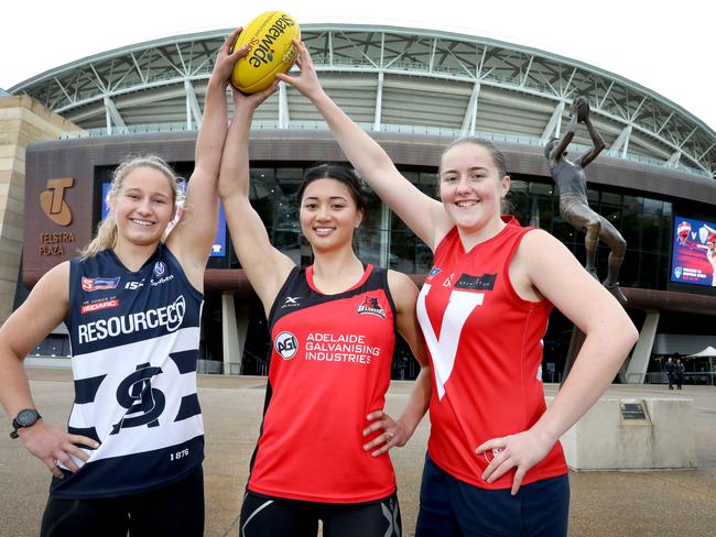 In next week's AFLW draft, the Crows will be drafting six new players into their team. Posibles include (LtoR) Nikki Gore, Hannah Martin and Katelyn Rosenzweig. At Adelaide Oval, 17 October 2018. (AAP Image/Dean Martin)