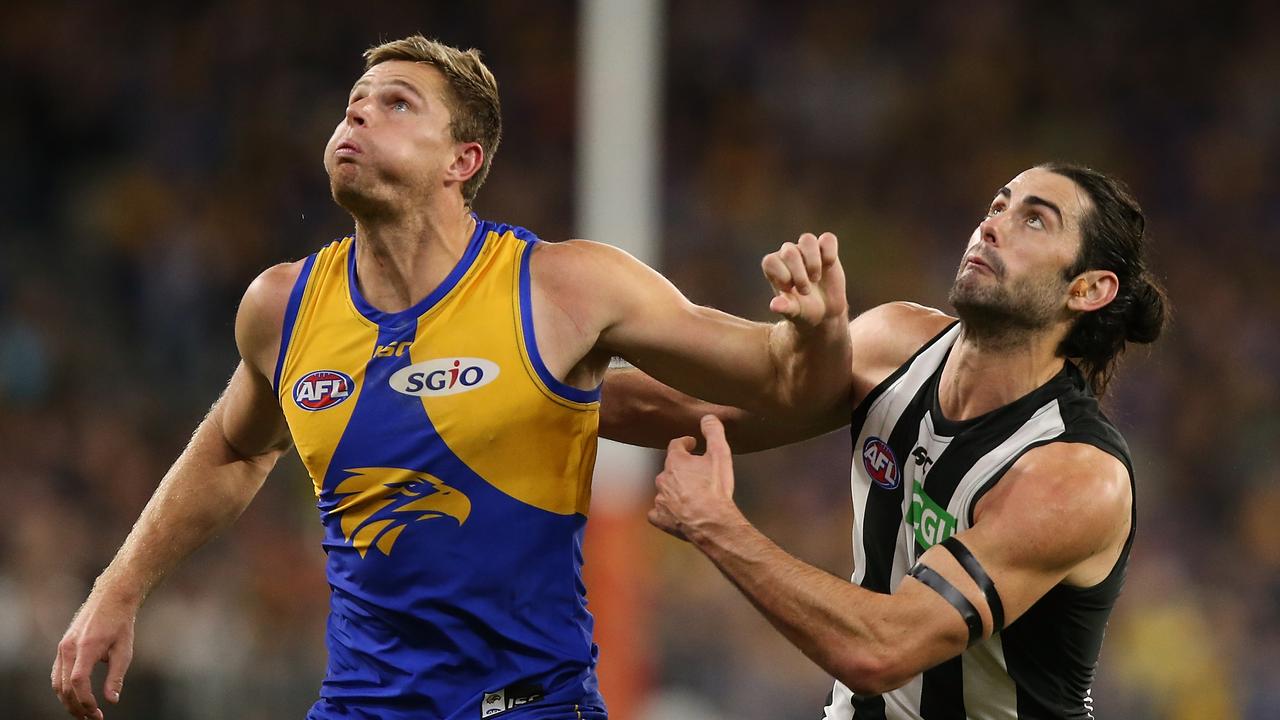 Brodie Grundy smashed Nathan Vardy and Scott Lycett. Photo: Paul Kane/Getty Images.