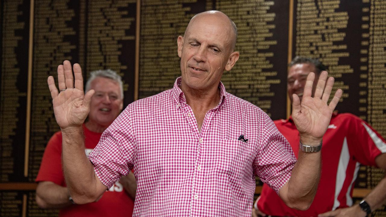 Labor Party candidate for Mulgrave Richie Bates addresses volunteers at the West Cairns Bowls Club on Saturday night. Picture: Brian Cassey