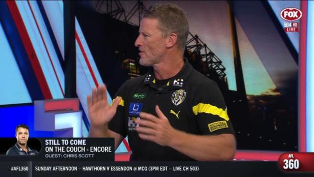 ‘Move on mate!’ Hardwick grills Robbo