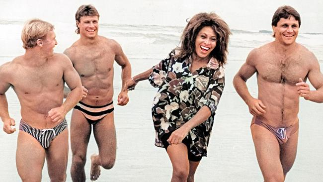 Tina Turner with (from left) Allan Langer, Andrew Ettingshausen and Wayne Pearce. Picture: Peter Muhlbock