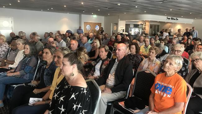 Crowd at a meet the candidates event at Main Beach tonight. Picture: Lea Emery.