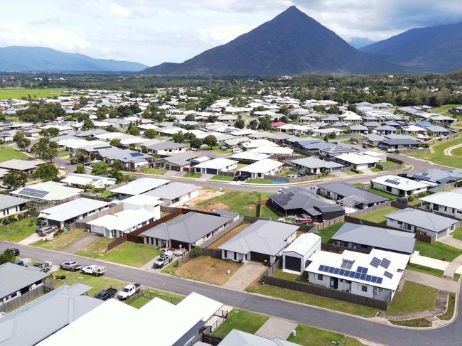 New home development off Draper Road in Gordonvale. Picture: Brendan Radke