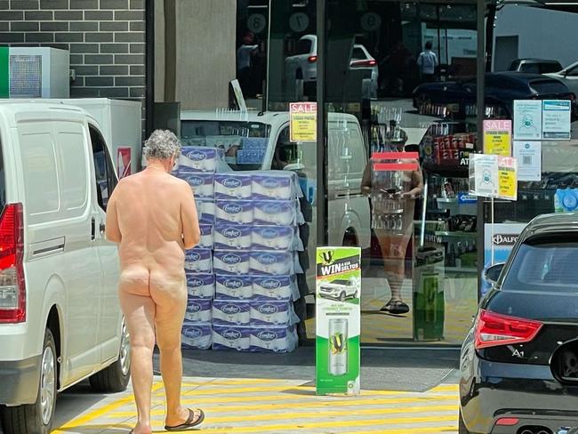 Butts and bowsers: Naked man hits eastern suburbs servo