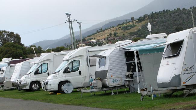 Caravans at Treasure Island Caravan Park