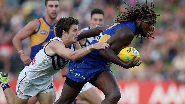 Nic Naitanui booted a goal for the Eagles. Picture: AAP