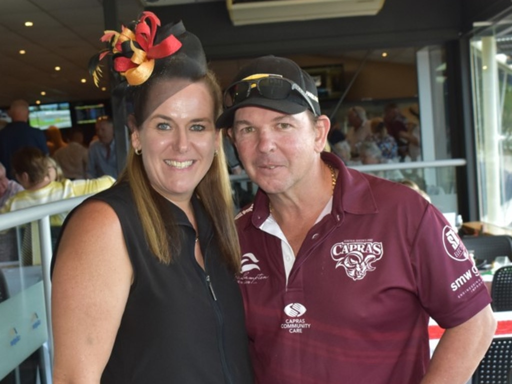 100+ faces: Rockhampton Jockey Club’s Family Christmas Race Day | The ...