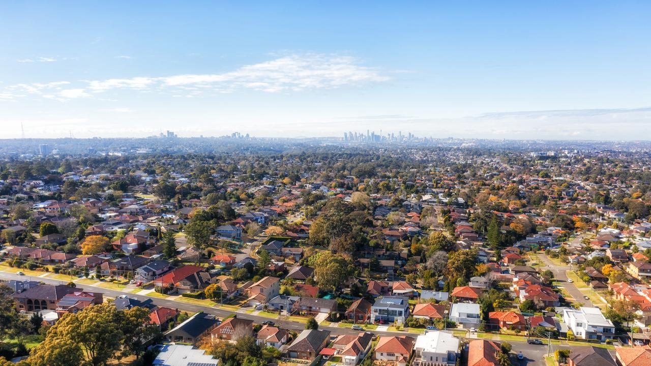 Some experts have also cautioned against the super for housing plan. Picture: iStock