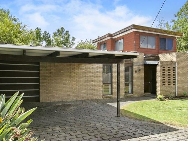 6 Merlin Court, Frankston - for Herald Sun realestate