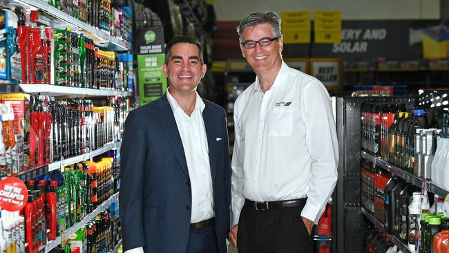 Two different styles. Current Super Retail CEO Anthony Heraghty, left, with then outgoing CEO Peter Birtles in 2019. Picture: John Gass