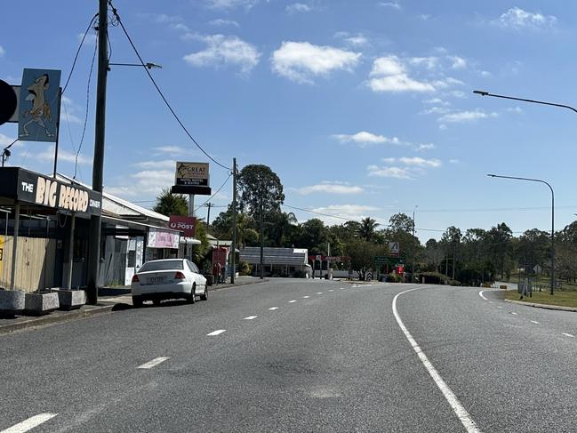 Bororen on Sunday morning - two days (August 30 2024) - after a truck and ute fatal crash where ammonium nitrate in one of the tanks of the truck exploded and left a crater on the side of the Bruce Hwy.