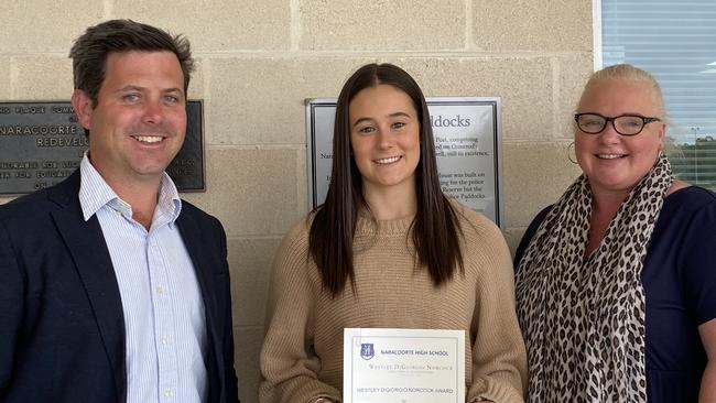 Ella Jones being presented the Highest ATAR Award for 2021 by sponsor James Norcock of Westley DiGiorgio Norcock Solicitors and principal Kylie Smith. Picture: Supplied