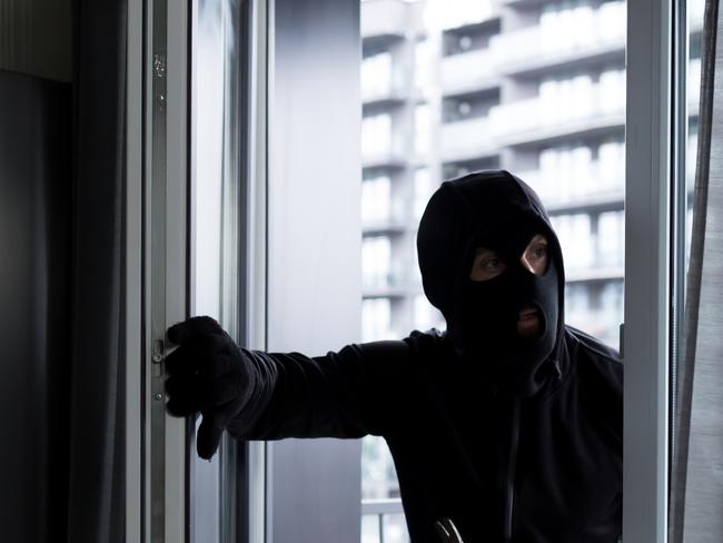 crime, break and enter, generic Istock