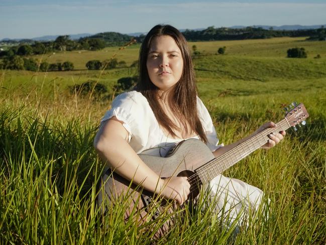 Mackay singer-songwriter Zoe McLellan at the cover shoot for her eponymous debut EP, produced by country music legend Kasey Chambers at The Rabbit Hole Recording Studio. Picture: Rainee Shepperson.