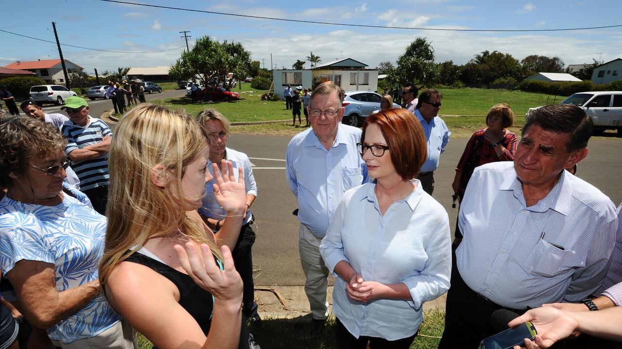 News - BCM - Courier Mail - 31.1.2013 - Bundaberg Flood - Burnett Heads resident Cherie Mackenzie &amp; the PM talk abt the Tornado at Burnett heads. Photo Paul Beutel