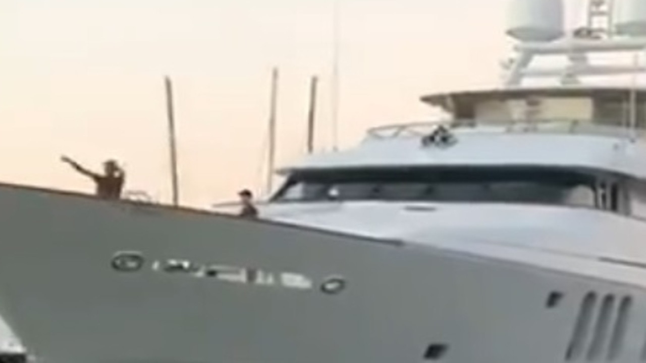 superyacht moatize crash