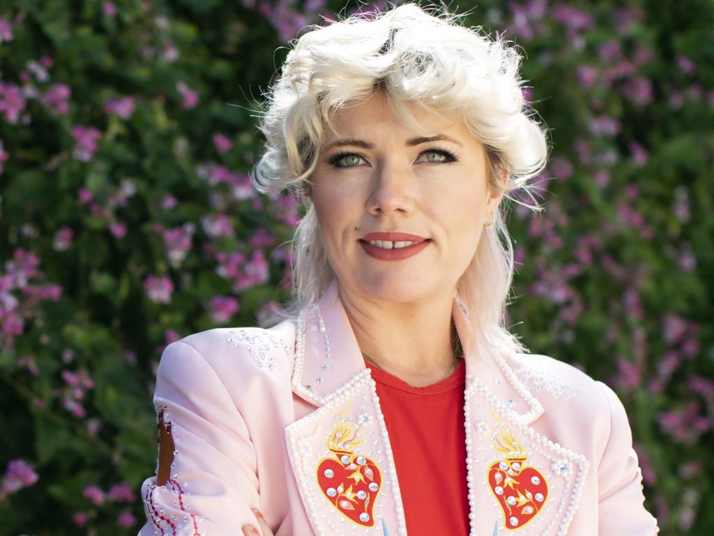 Should you dump your husband? Clementine Ford thinks so