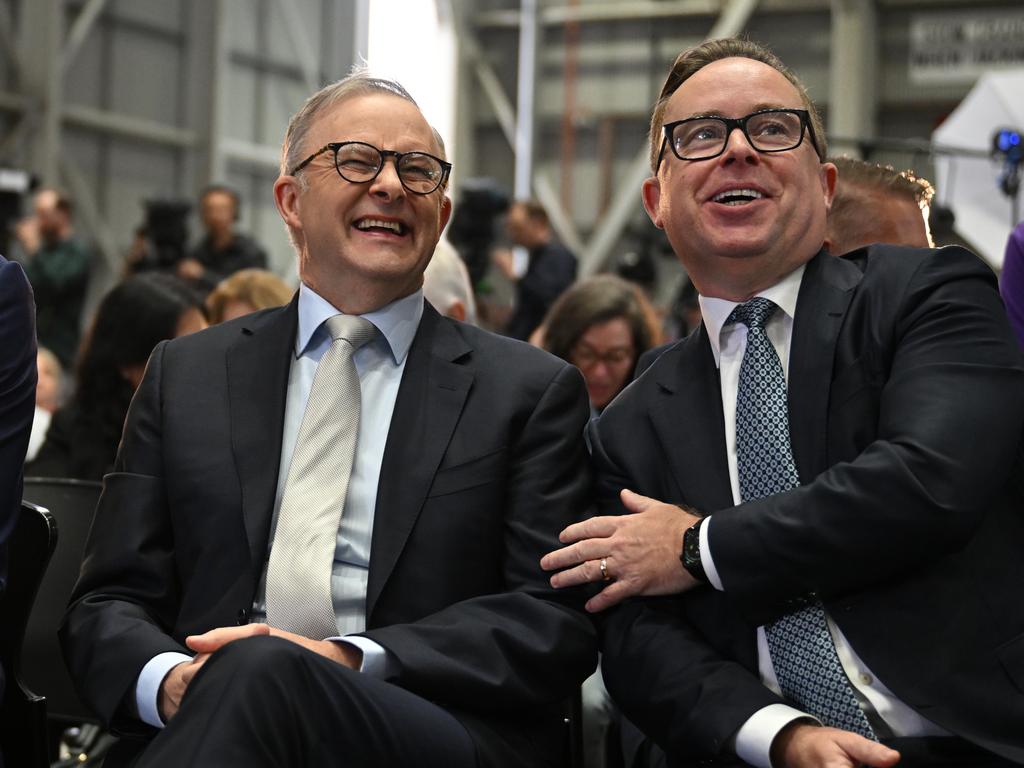 Anthony Albanese and Alan Joyce as Qantas unveils ‘Yes’ vote livery in 2023. Picture: AAP