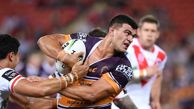 BRISBANE, AUSTRALIA - MARCH 28: David Fifita of the Broncos takes on the defence during the round 3 NRL match between the Brisbane Broncos and the St George Illawarra Dragons at Suncorp Stadium at Suncorp Stadium on March 28, 2019 in Brisbane, Australia. (Photo by Bradley Kanaris/Getty Images)