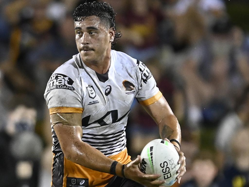 NRL 2022: Keenan Palasia requests release from Brisbane Broncos