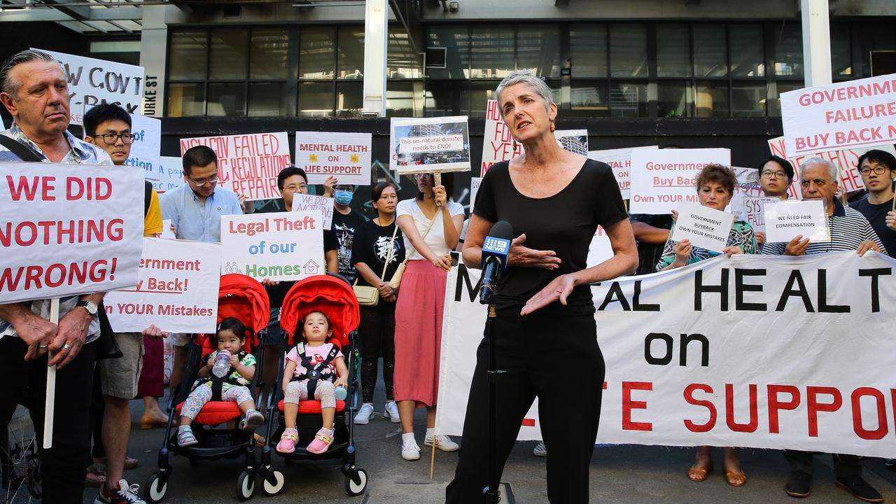 Greens candidate for Heffron Philipa Veitch called on the government to buy back the Mascot Towers building. Picture: NCA NewsWire/ Gaye Gerard