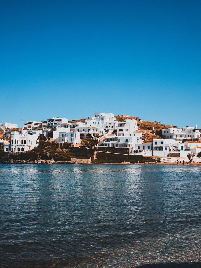 A village on Kythnos. Picture: Chun Jie Lim/Unsplash.