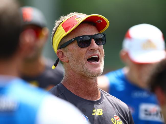 GOLD COAST, AUSTRALIA - FEBRUARY 27:  Head coach Damien Hardwick during a Gold Coast Suns AFL training session at Austworld Centre Oval on February 27, 2024 in Gold Coast, Australia. (Photo by Chris Hyde/Getty Images)