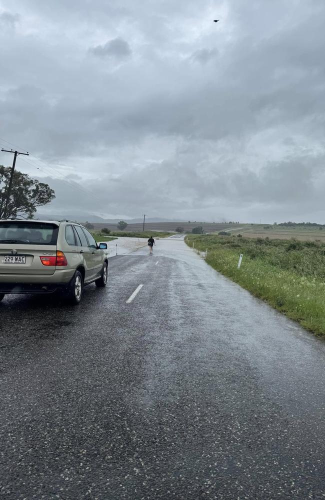 Freestone Rd east of Warwick (Photo: Zelda Marsh/ Facebook)