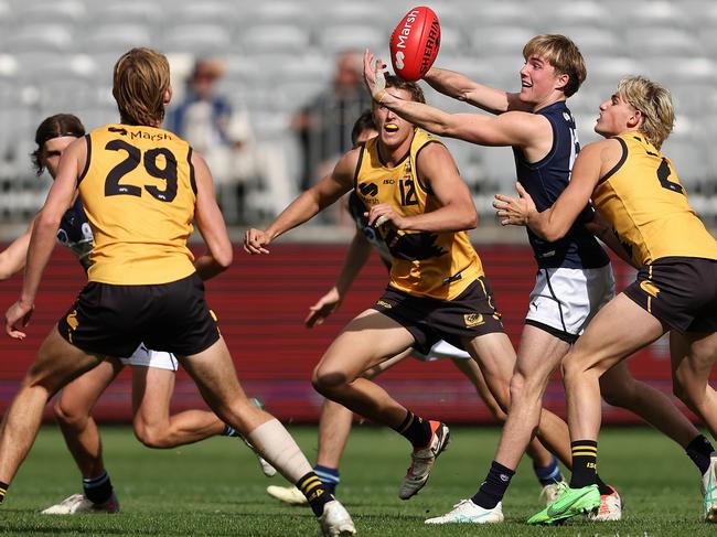 PERTH, AUSTRALIA - JUNE 23: Tom Gross of Victoria Metro in action during the Marsh AFL National Championships match between U18 Boys Western Australia and Victoria Metro at Optus Stadium on June 23, 2024 in Perth, Australia. (Photo by Paul Kane/AFL Photos/via Getty Images)