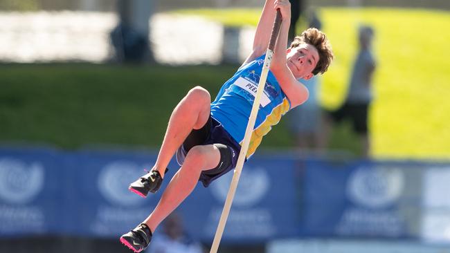 Luke Peek from the ACT in the pole vault. Picture: Julian Andrews