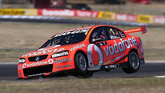 Whincup moves towards title