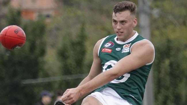 Rayden Garrard in action for Greensborough. Picture: Valeriu Campan
