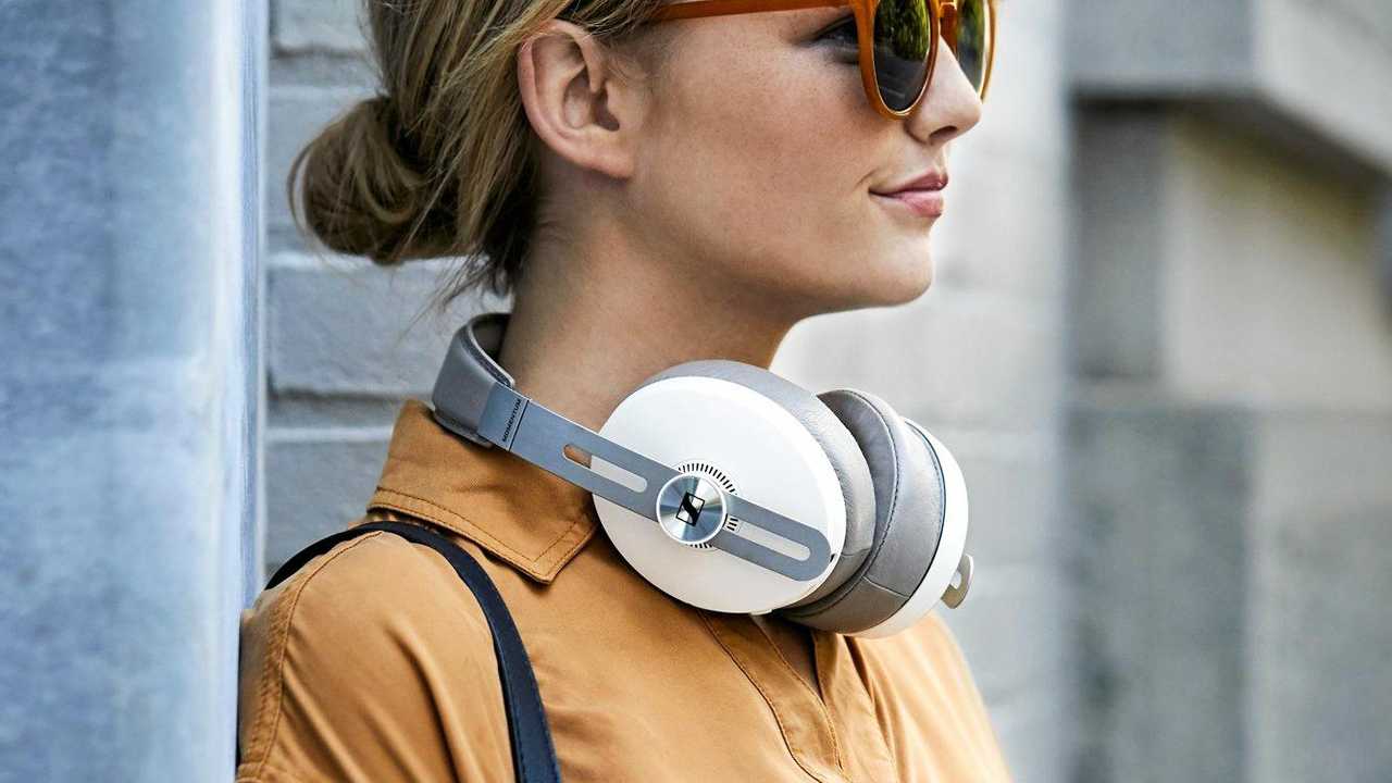 Sennheiser Momentum Wireless headphones