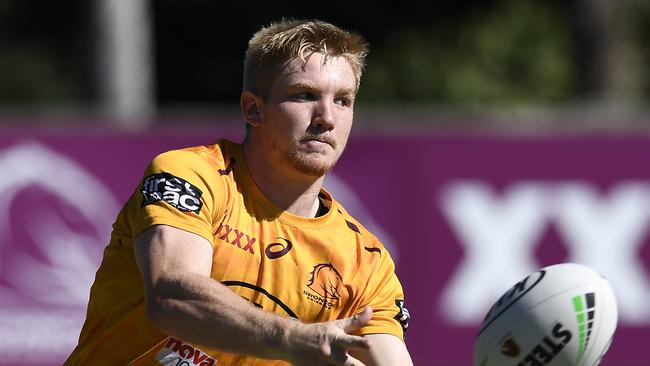 BRISBANE, AUSTRALIA - APRIL 19: Tom Dearden in action during a Brisbane Broncos NRL training session at Clive Berghofer Field on April 19, 2021 in Brisbane, Australia. (Photo by Albert Perez/Getty Images)