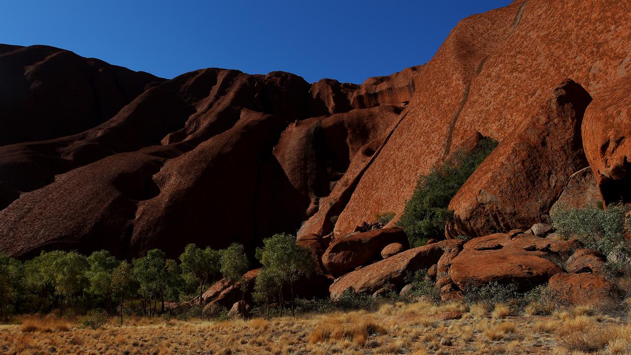 One Nation’s Pauline Hanson to climb Uluru today | NT News