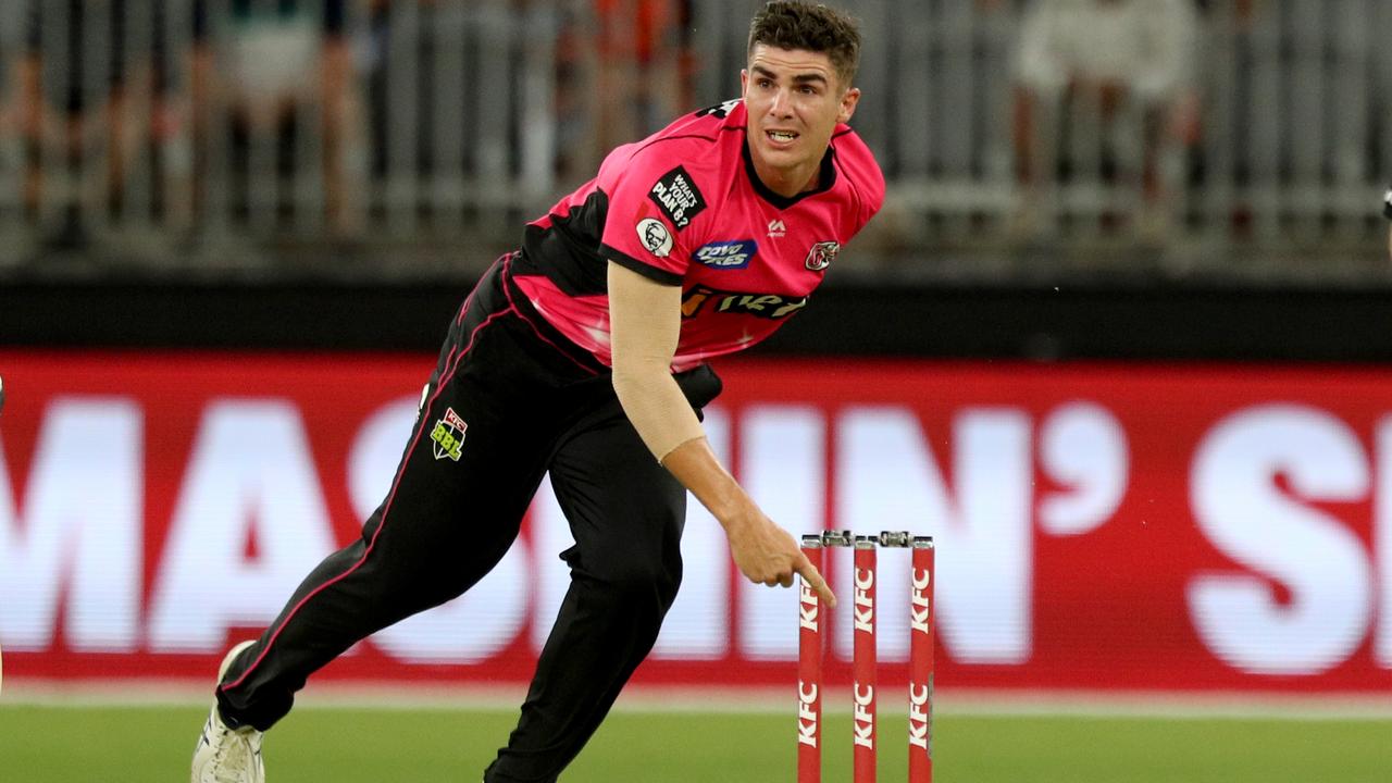 Sean Abbott of the Sixers bowls during the previous Big Bash League season