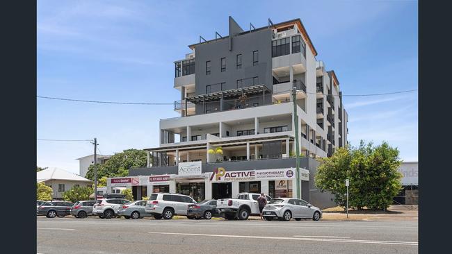 Inner city units were in hot demand across Cairns in 2024 with realtors expecting suburbs like Bungalow, Manunda and Mooroobool to explode in 20245. Unit 29, 93-95 McLeod Street, Cairns City is in the middle of the competitive market and is available though Belle Property.