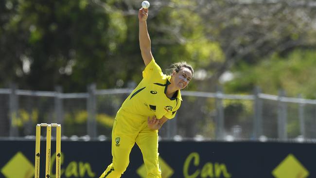 Ellyse Perry battled with the ball during the one-day series against India. Picture: Albert Perez / Getty Images