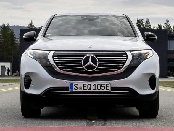 Mercedes-Benz EQC 400.