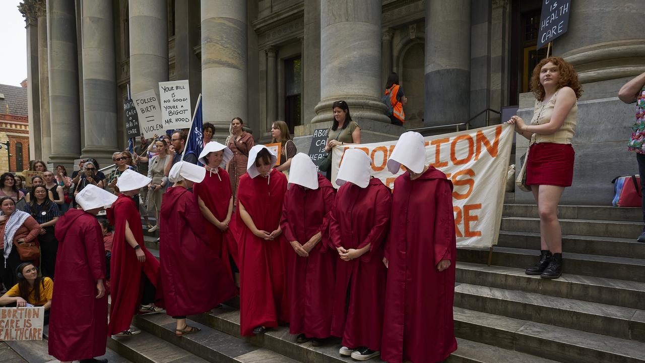 Protest forms as tight vote looms on Libs’ abortion rollback bill