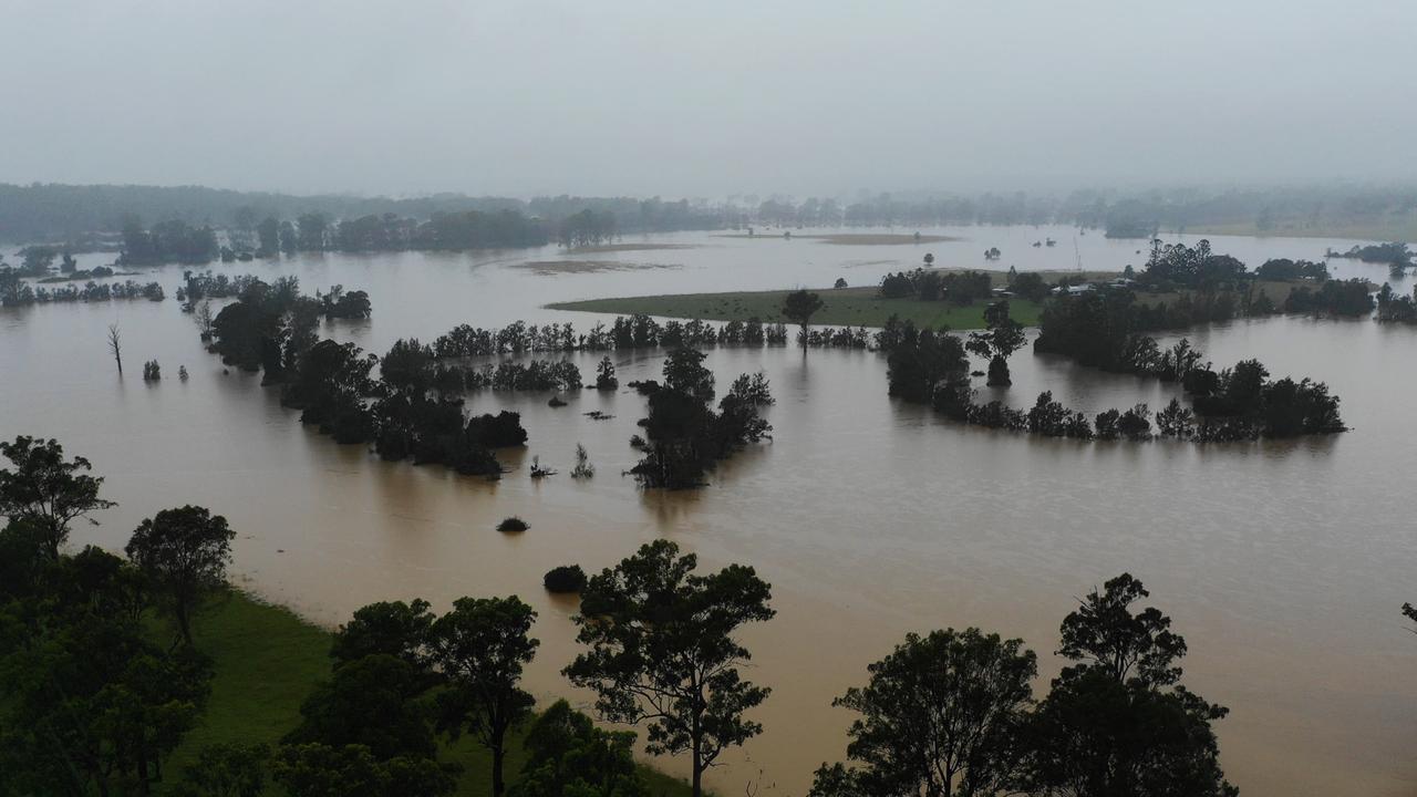 Spectacular drone footage of the flooding near Coutts Crossing as major flooding hit the area by drone photographer Sharn Domatas