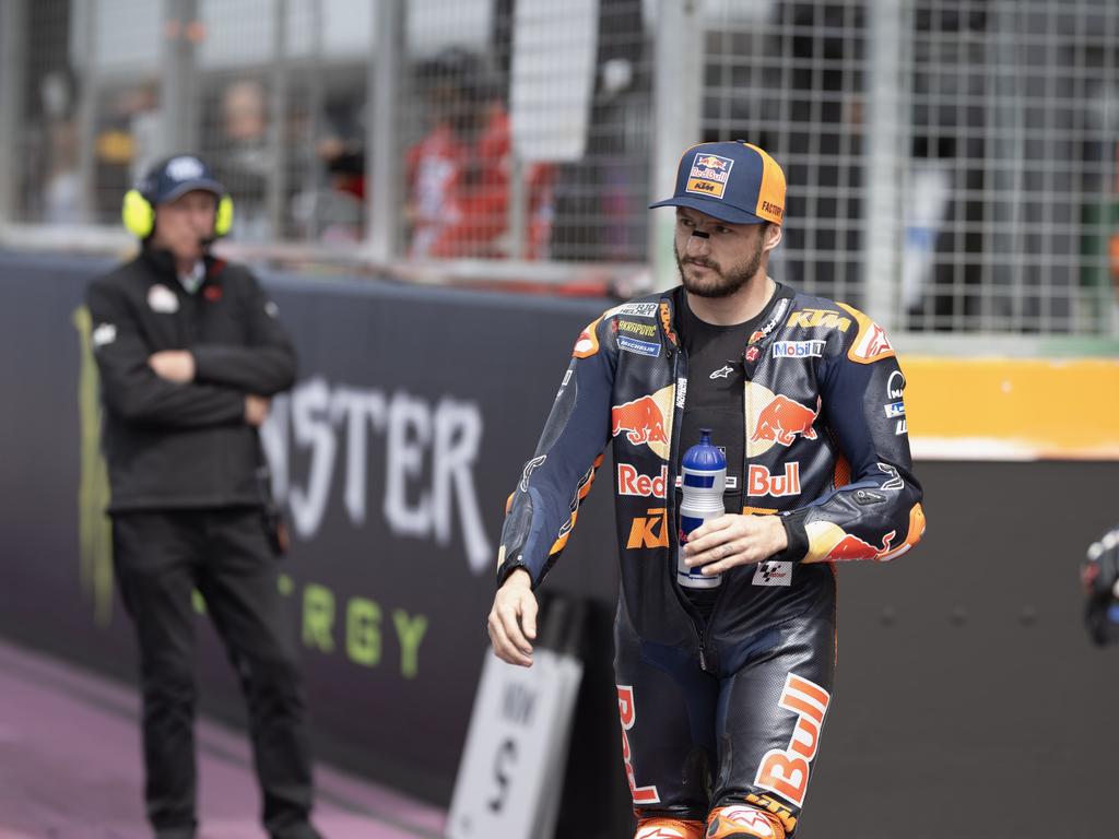 NORTHAMPTON, ENGLAND - AUGUST 03: Jack Miller of Australia and Bull KTM Factory Racing arrives on grid and prepares to start on the grid during the MotoGP Of Great Britain - Sprint at Silverstone Circuit on August 03, 2024 in Northampton, England. (Photo by Mirco Lazzari gp/Getty Images)