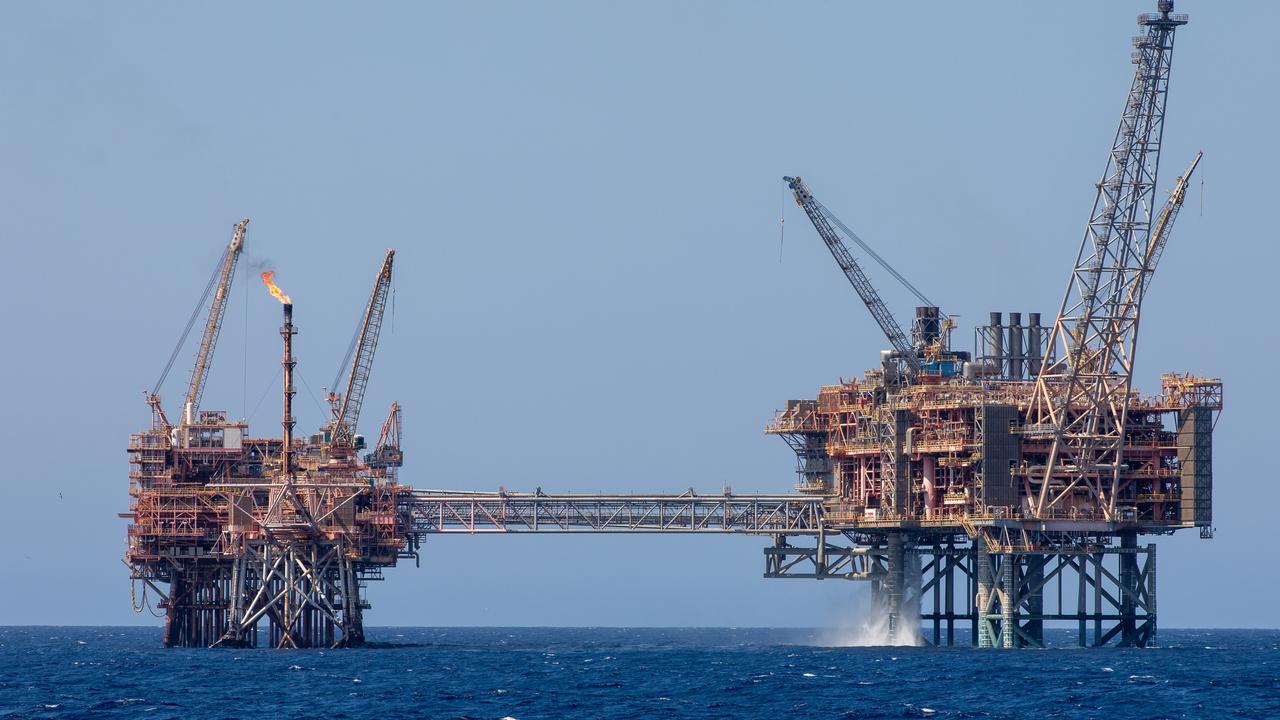 Labor shelves offshore gas bill
