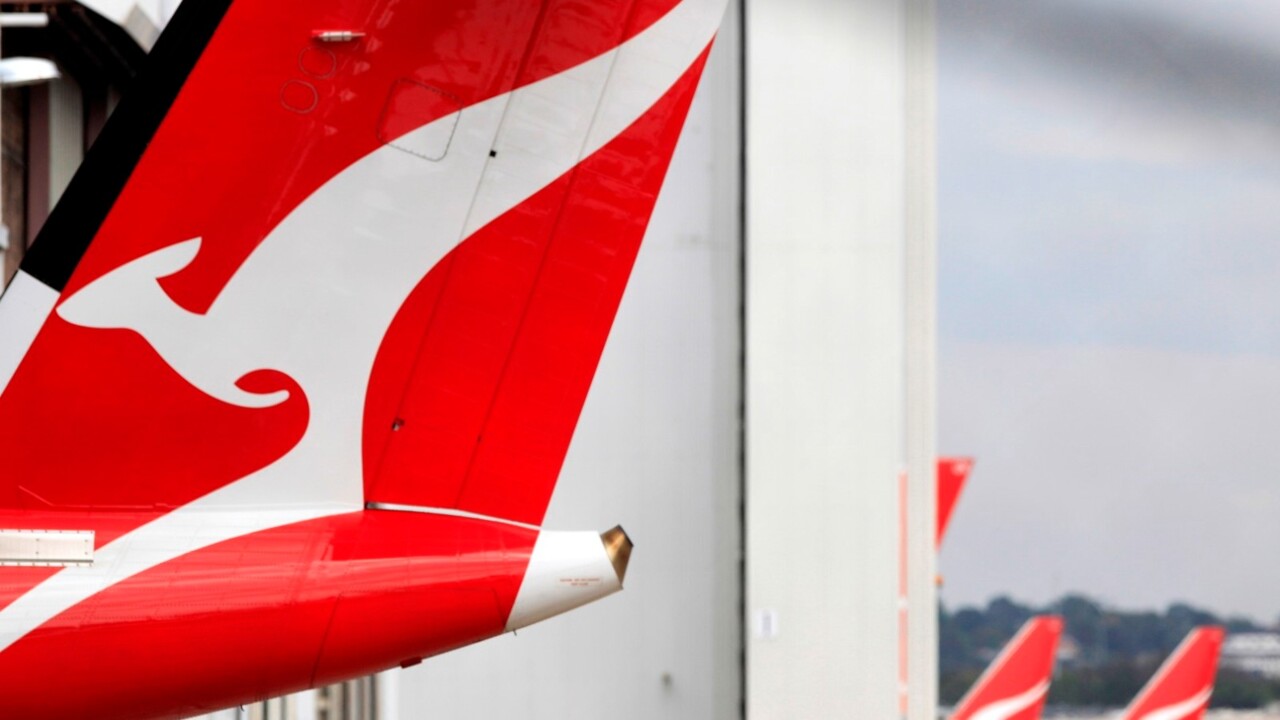 Two in hospital after Qantas flight hits severe turbulence