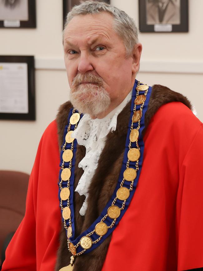 Retiring Ceduna mayor Allan Suter