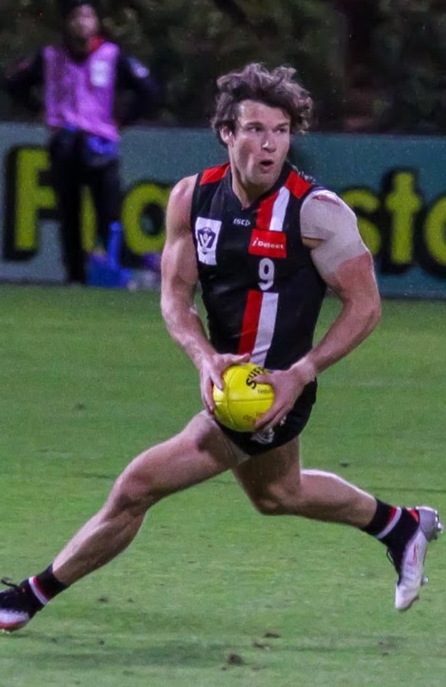 Nathan Freeman on the burst for the Frankston Dolphins. Pic: Matt Walker