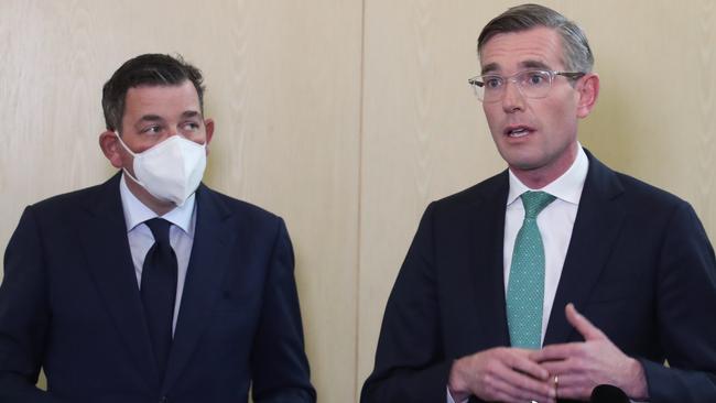 Victorian Premier Daniel Andrews and NSW Premier Dominic Perrottet on Tuesday. Picture: NCA NewsWire / David Crosling